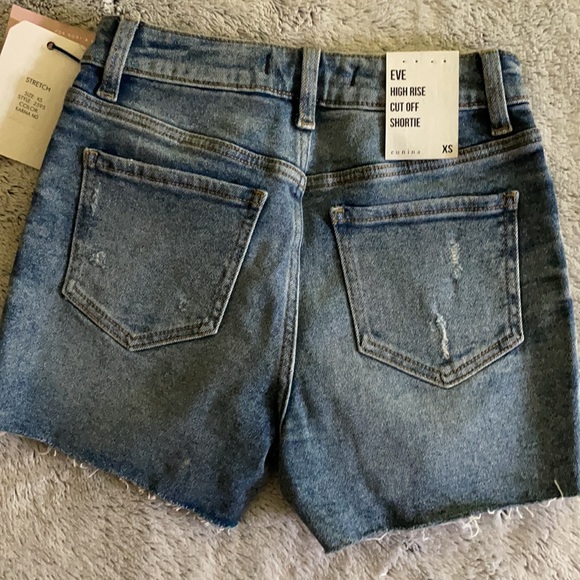 Eunina Eve High Rise Cut off Shortie - Picture 2 of 2